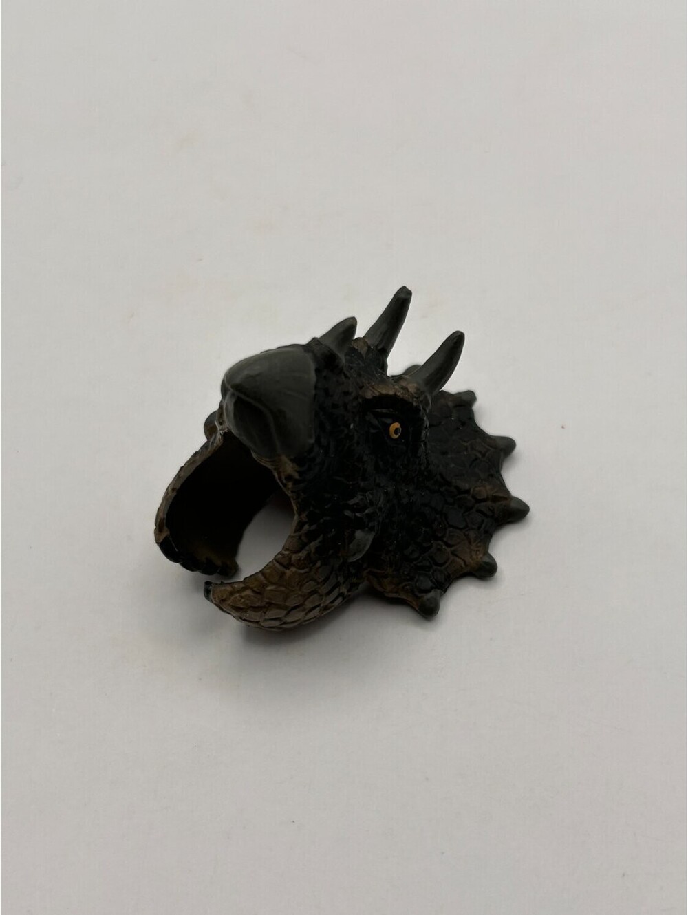 Triceratops Dinosaur Head Novelty Ring Brown Adjustable Soft Rubber C-Band Used